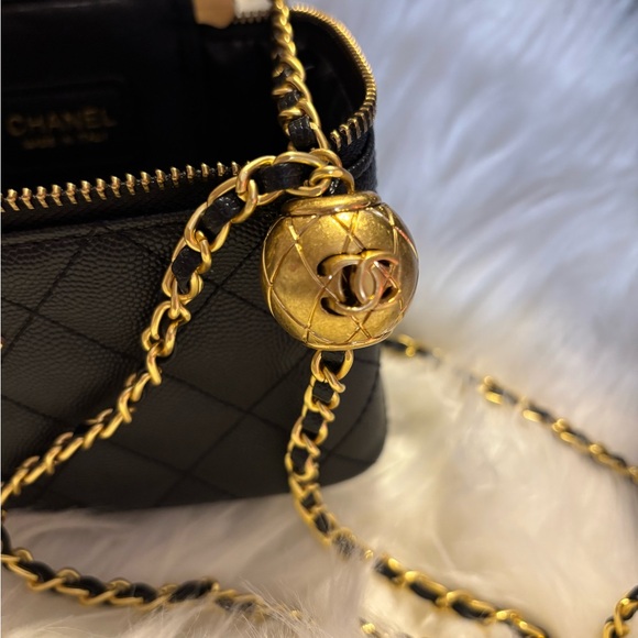 CC Novelty Black Top Handle Makeup Bag with Gold Chain - Picture 10 of 11